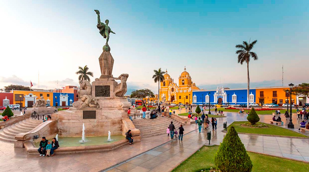 La Plaza de Armas de Trujillo: una joya histórica que invita a descubrir la Ciudad de la Eterna Primavera